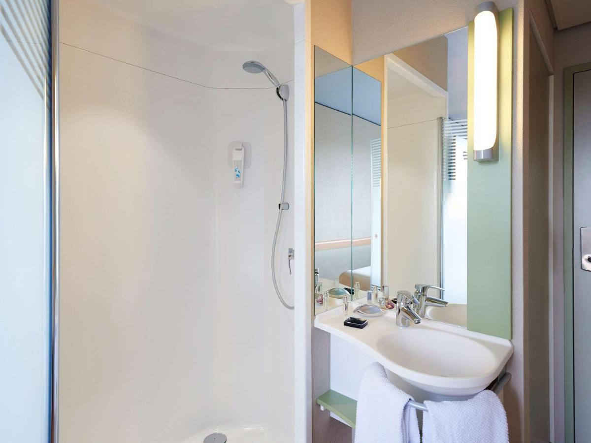 Ibis Budget Basel City Esterno foto