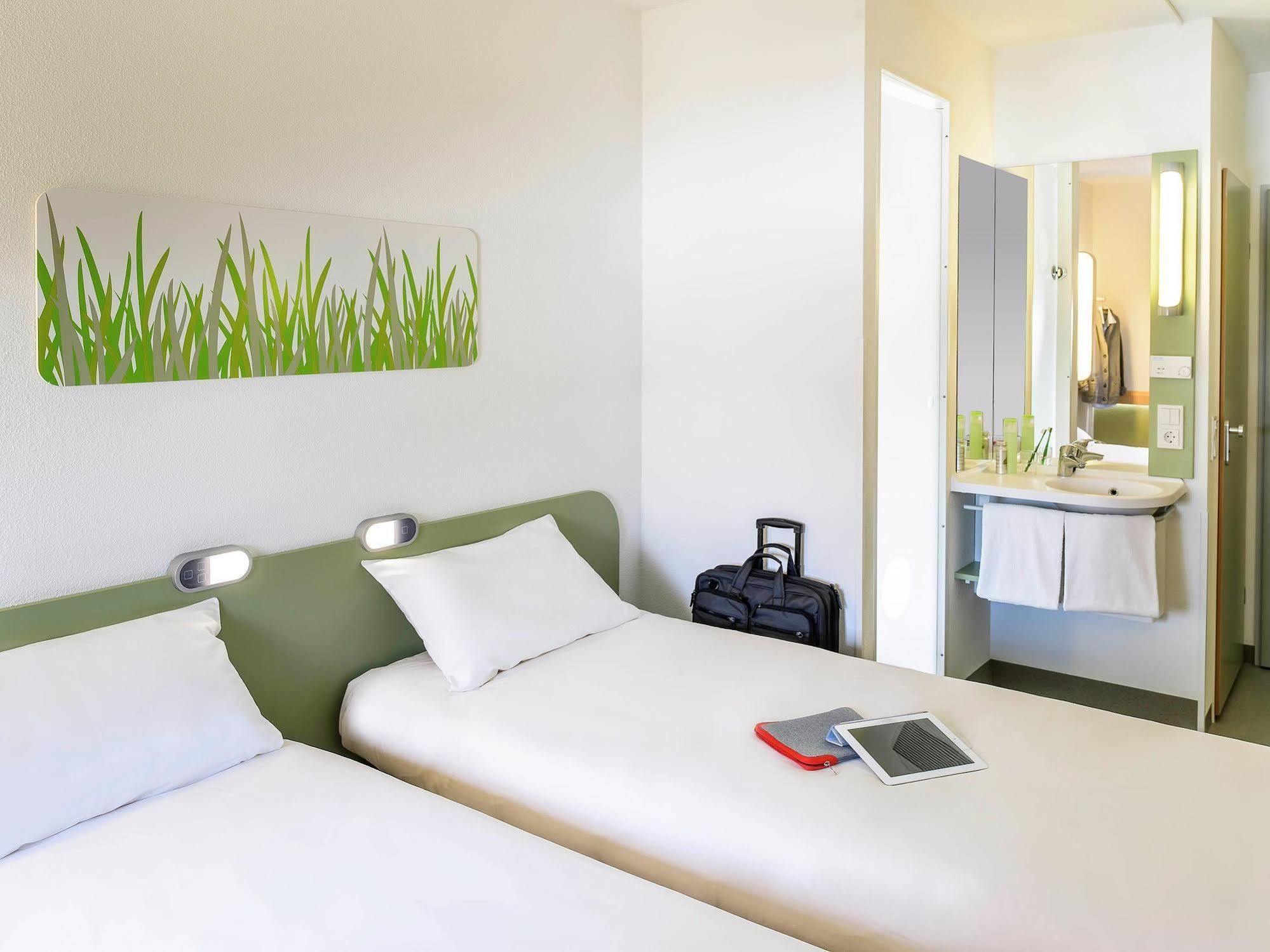 Ibis Budget Basel City Esterno foto