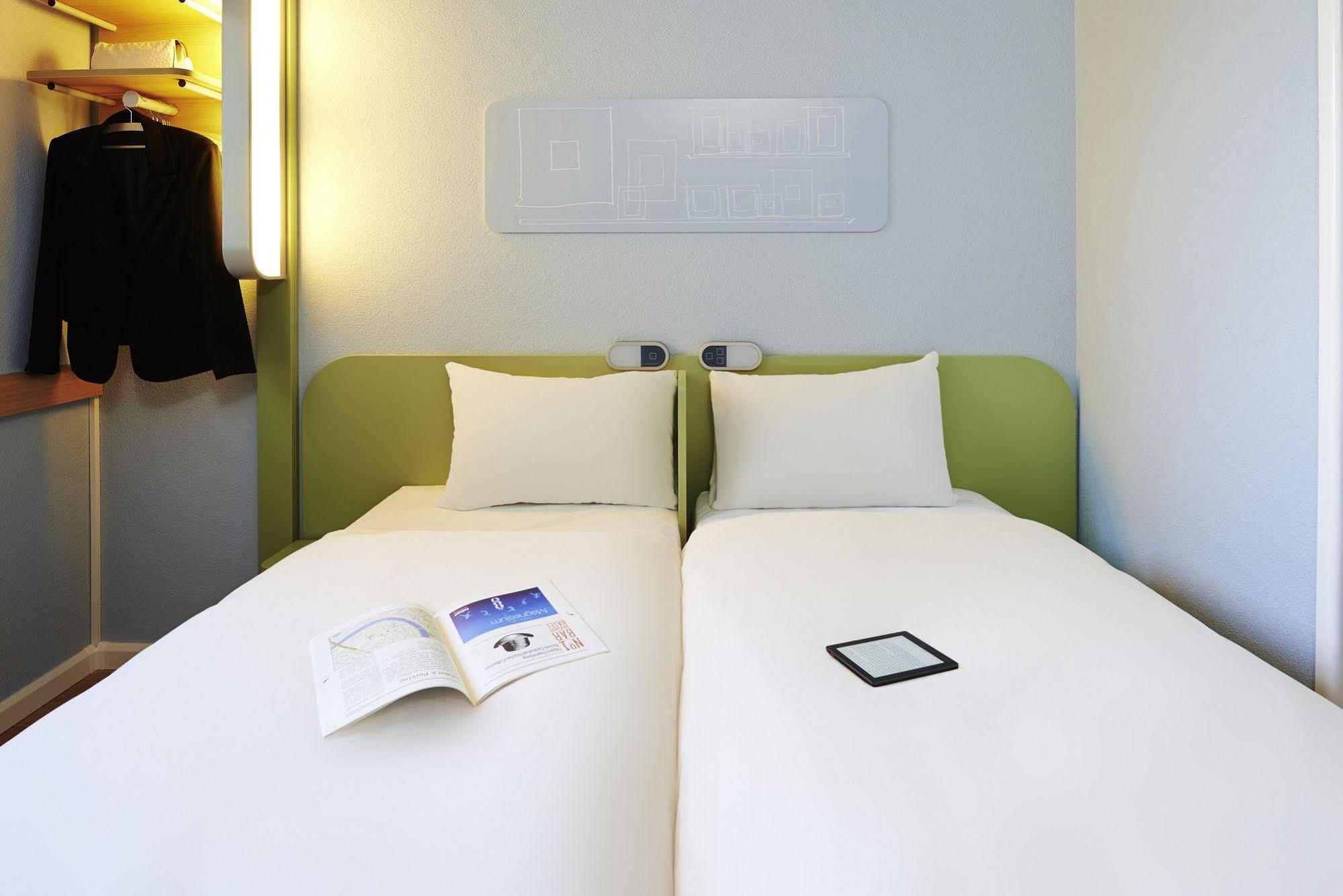 Ibis Budget Basel City Esterno foto